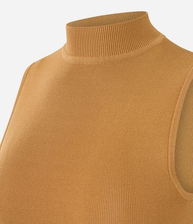 Blusa en Punto Leve con Cuello y Textura Acanalada 4