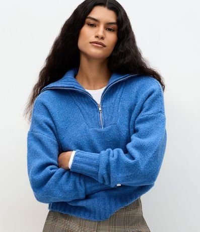 Suéter Regular en Punto con Cuello Alto