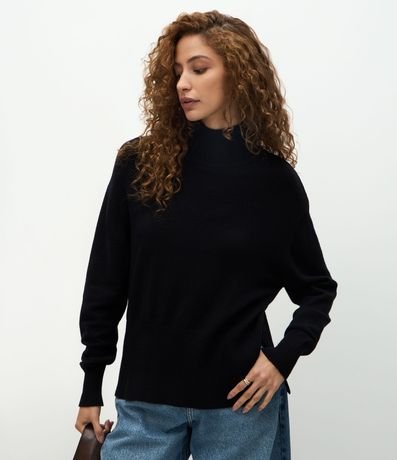 Blusa Alargada en Punto con Cuello Alto