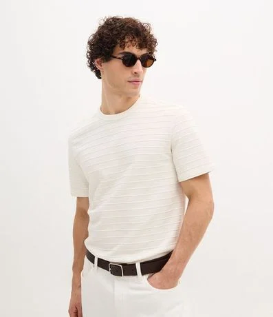 Remera Regular en Algodón Trabajado en Relieve