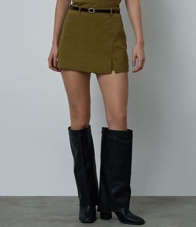 Short Pollera en Bengalina con Cinturón y Encaje Delantero 2