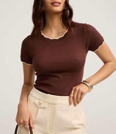 Blusa en Algodón con Detalle Ondulado Contrastante 4