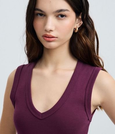 Blusa Básico en Rib con Escote V 3