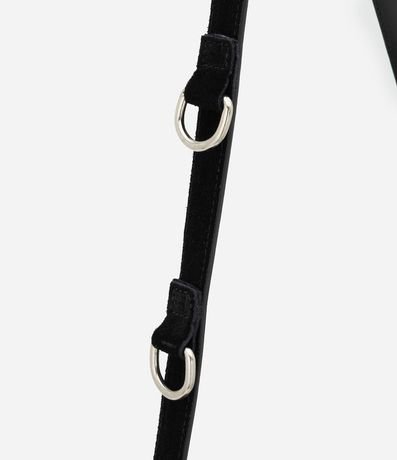 Bolsa Hobo en Cuero con Hebillas Metalizadas 5