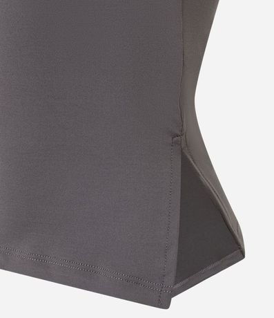 Blusa en Microfibra Sin Breteles con Fenda Lateral 2