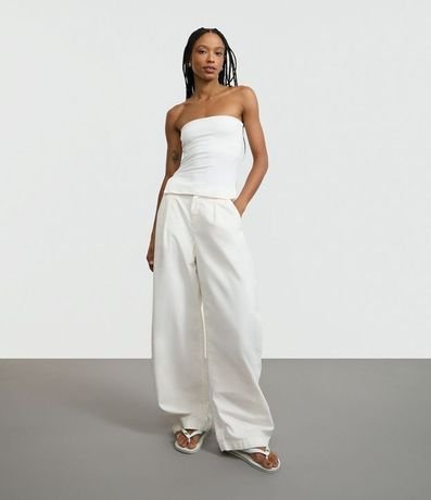 Blusa en Microfibra Sin Breteles con Fenda Lateral 5