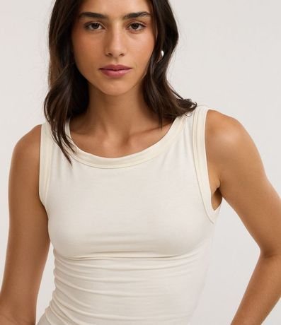 Blusa sin Manga con Escote Canoa 3