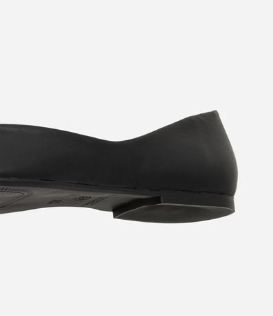 Zapatilla en Cuero con Punta Fina 3