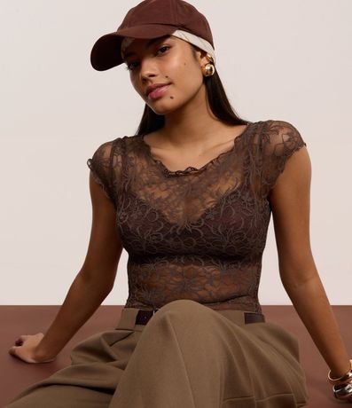 Body en Encaje con Frufrus y Textura Floral 4