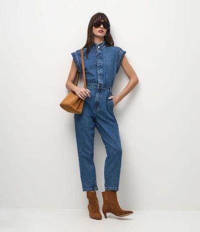 Mono Utilitário en Jeans con Cuello Padre y Cintura Ajustada