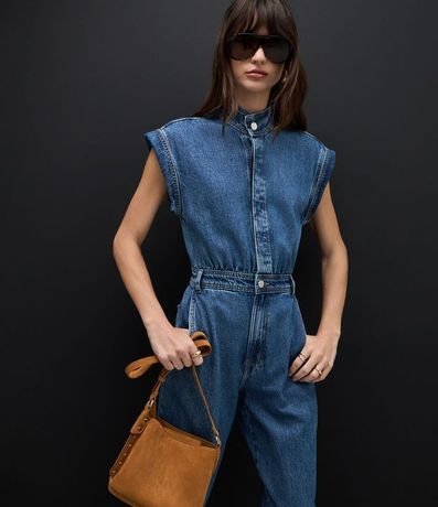 Mono Utilitário en Jeans con Cuello Padre y Cintura Ajustada 2