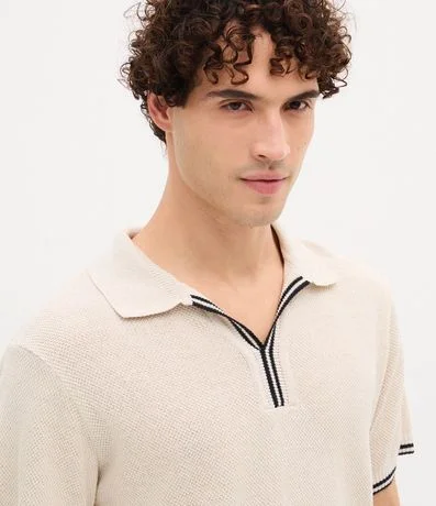 Polo Manga Corta Texturizada con Detalles Contrastante 3