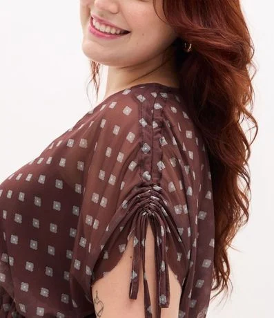 Blusa Bata en Tule con Forro Curve y Plus Size 4