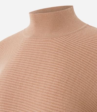 Blusa Regular en Punto con Cuello Alto 6