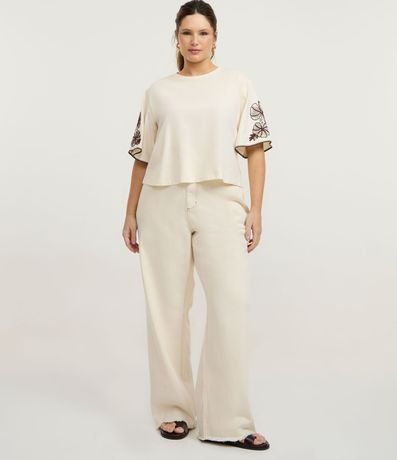 Blusa Boxy con Manga Godê y Bordado Floral Curve & Plus Size 2