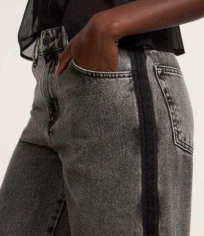 Pantalón Wide Leg en Jeans con Lateral Contrastante 4