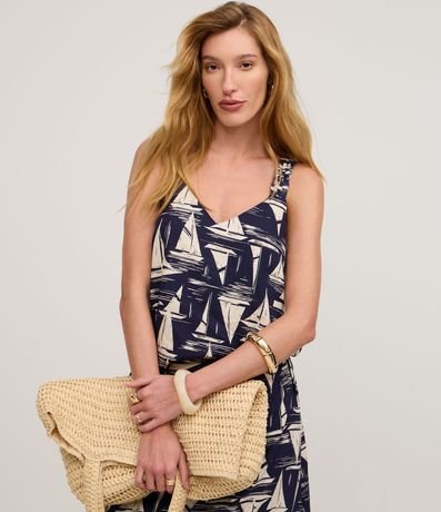 Musculosa en Viscolino con Cuello V y Breteles Torcidos Estampado