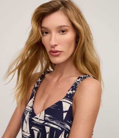 Musculosa en Viscolino con Cuello V y Breteles Torcidos Estampado 3