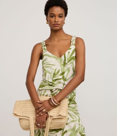 Musculosa en Viscolino con Estampado Follaje y Cuello V