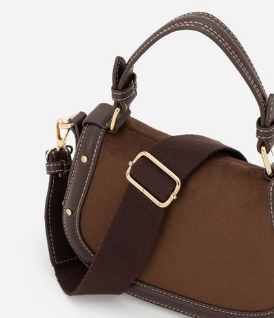 Cartera Transversal Mediana en Gamuza con Asa Desmontable 6