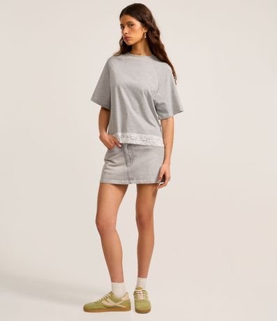 Remera en Algodón con Manga Raglán y Ruedo de Encaje 2