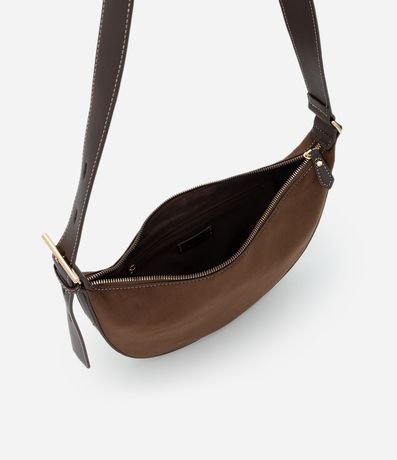 Cartera Transversal Grande en Gamuza con Asa Ajustable 5