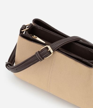 Cartera Transversal Mediana en Gamuza con Asa Ajustable 6