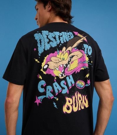 Remera Comfort em Algodón con Estampa Coiote Crash And Burn