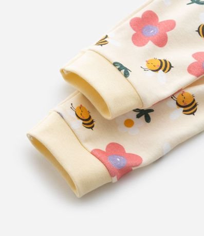 Pijama Infantil con Estampa de Abejas y Flores – Talle 1 a 6 años 8