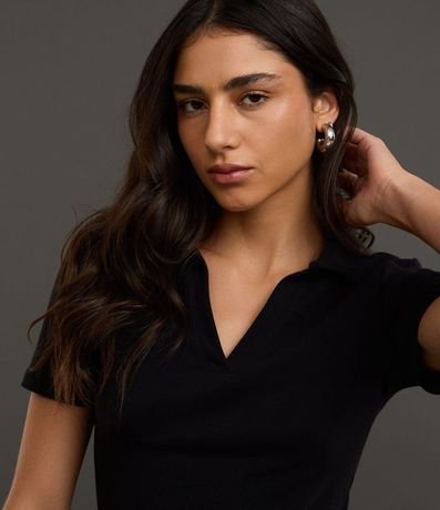 Vestido en Rib con Cuello Polo 2
