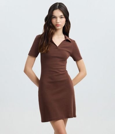 Vestido en Rib con Cuello Polo 2