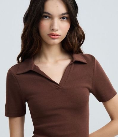 Vestido en Rib con Cuello Polo 4