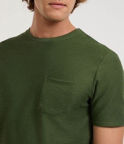 Remera Texturizada en Algodón con Bolsillo 3