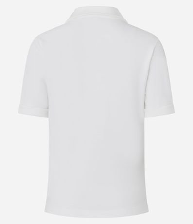 Blusa Polo en Gamuza con Cuello Abierta 6