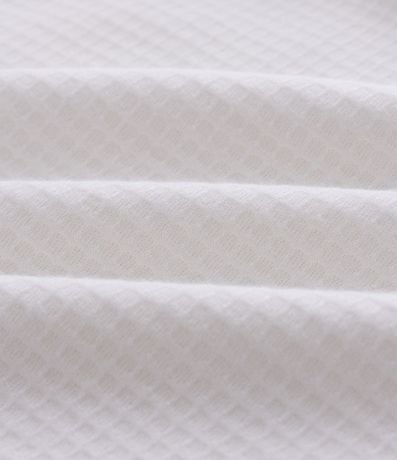 Remera Texturizada con Cuello Redondo y Manga Corta 6