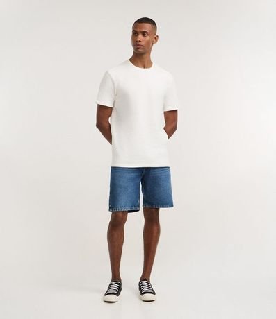 Remera Texturizada con Cuello Redondo y Manga Corta 2