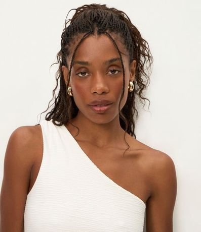 Blusa Texturizada en Anarruga Escote Hombro Único 3