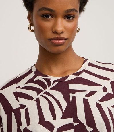 Blusa Casual Media Malla con Estampa de Hojas 4