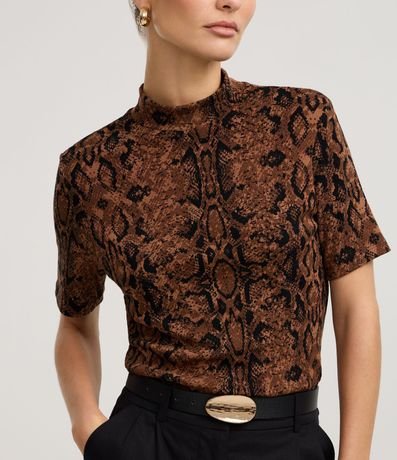 Blusa Acanalada en Rib con Estampa Cobra 4
