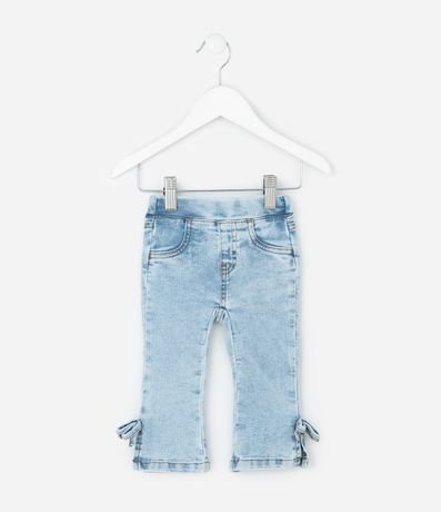 Pantalón Infantil en Jeans Flare con Moña en el Ruedo  – Talle 3 a 18 Meses