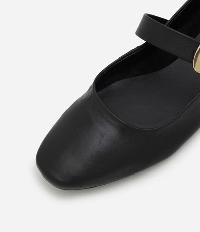 Zapatilla de Cuero con Hebilla Quadrada 4
