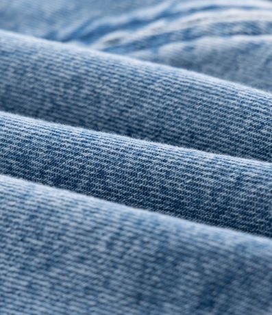 Campera Bomber en Jeans con Cremallera y Capucha 3