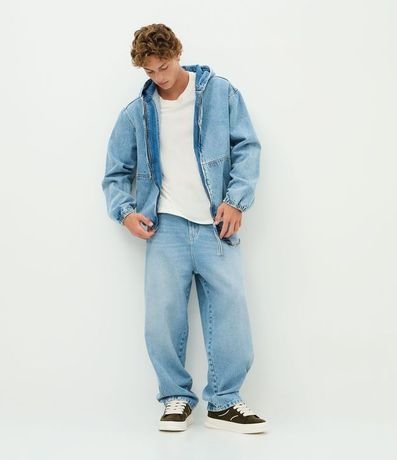 Campera Bomber en Jeans con Cremallera y Capucha 3