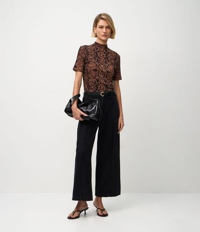 Blusa Acanalada en Rib con Estampa Cobra 2