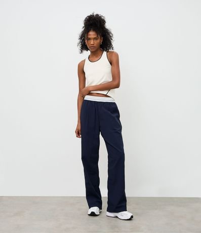 Pantalón Deportiva con Tecnologia Dry y Elástico Contrastante