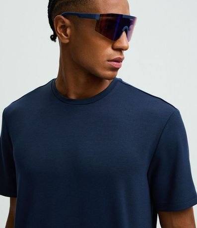 Remera Comfort Deportiva en Tech Fleece con Tecnologia Dry 4