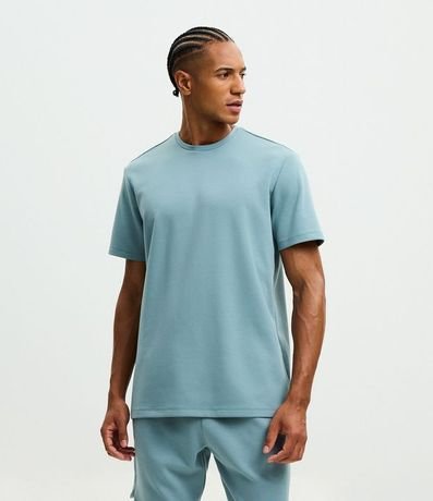 Remera Comfort Deportiva en Tech Fleece con Tecnologia Dry