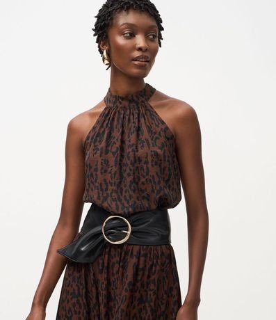Blusa Halter Neck con Cuello Alto y Estampa Animal Print