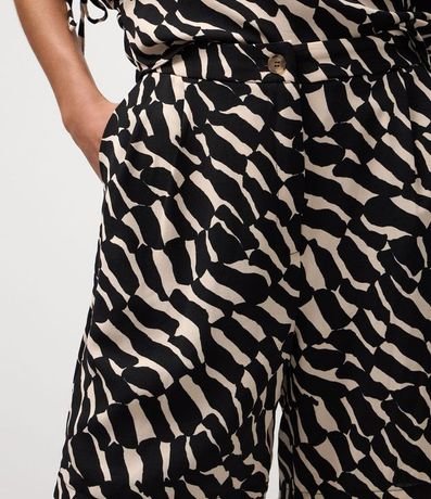 Short en Airflow con Estampado Abstracta Zebra 4