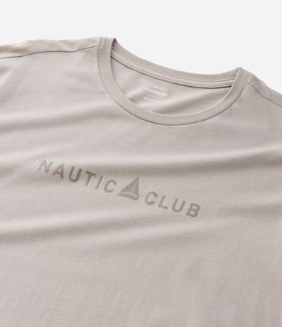 Remera Comfort en Algodón con Estampa Localizada Nautic Club 7